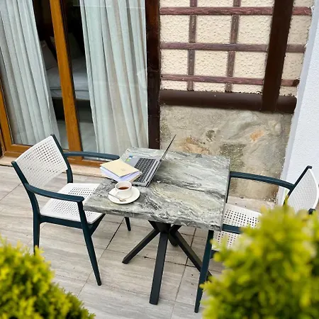 Camlica Hotel 2*
