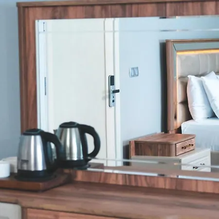 Camlica Hotel 2*