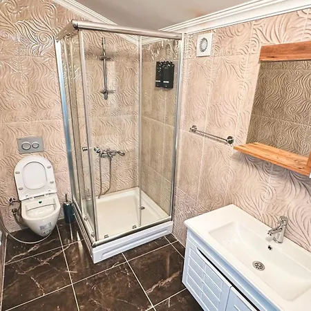 Camlica Hotel