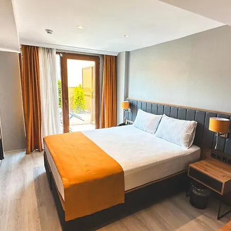 Hotel Camlica 2*