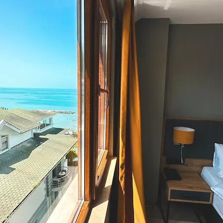 Camlica Hotel 2*